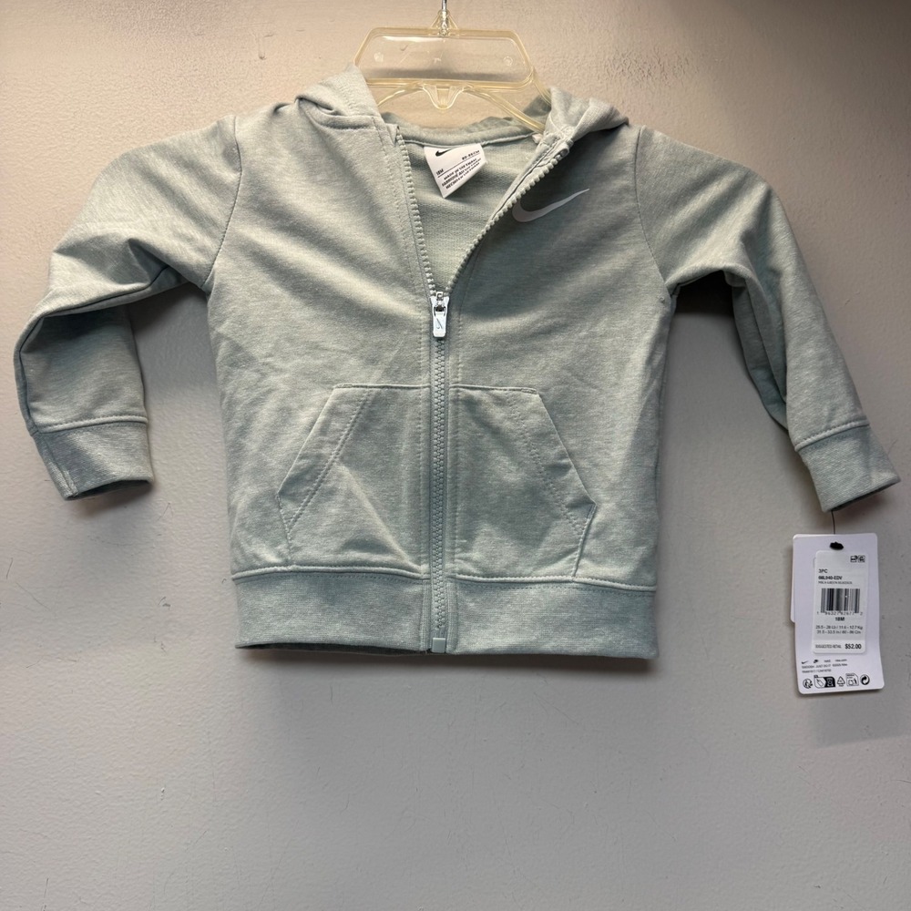 Nike Hoodie and Joggers Set Toddler 18M Mica Green NEW 66L940-EDV Tracksuit